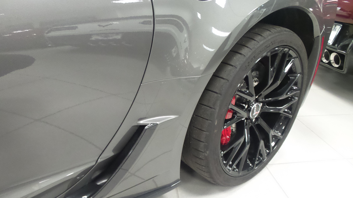 Driver side rear quarter panel on a C7 Z06 Corvette