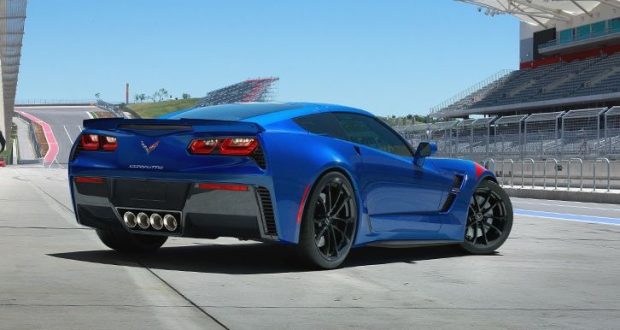 New Options and Colors Outlined in 2017 Corvette Order Guide