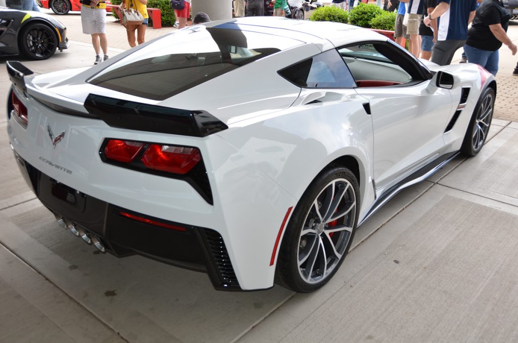 2017 Corvette Grand Sport Heritage Package in Arctic White