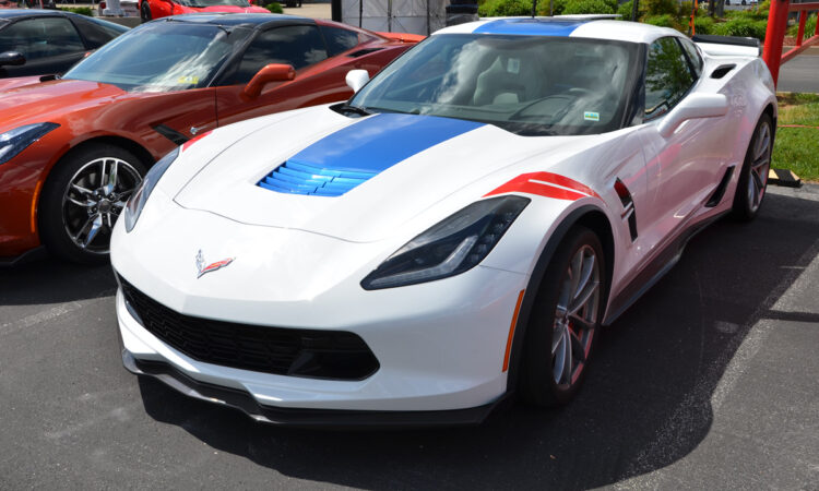 2017 Corvette Grand Sport Heritage Package In Arctic White