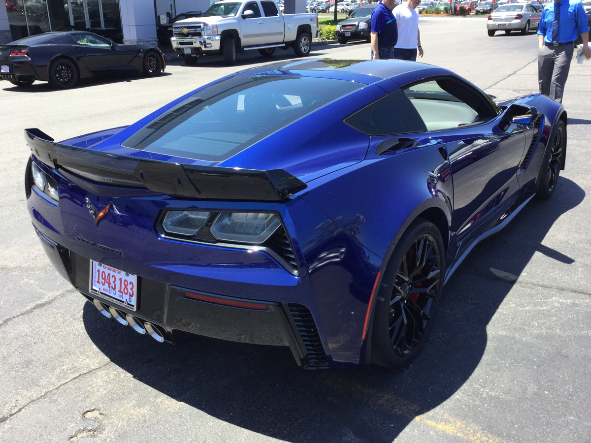 2016 Corvette Z06 - Admiral Blue Metallic - Z07 Performance Package, 3LZ Trim Package - Dark Gray Interior