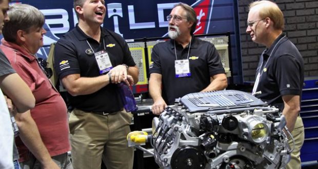 Chevrolet Combines Corvette Factory Tour With Engine Build Experience