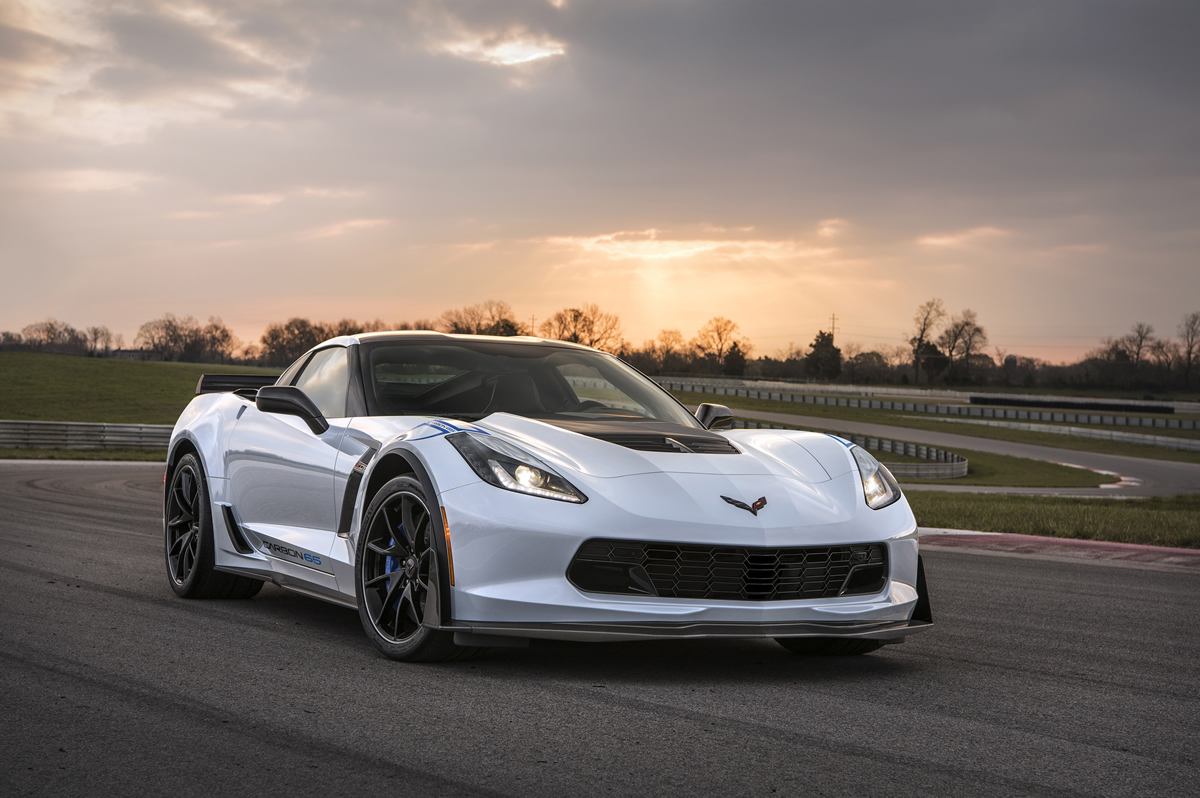 Available on the Z06 3LZ trim, the Carbon 65 Edition celebrates 65 years of Corvette with a new Ceramic Matrix Gray paint color and visible carbon fiber exterior elements, including a carbon fiber hood and rear spoiler.