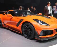 2019 Corvette ZR1 - MacMulkin Chevrolet