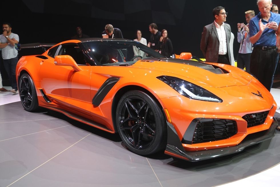 2019 Corvette ZR1 - MacMulkin Chevrolet