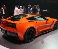 2019 Corvette ZR1 - MacMulkin Chevrolet