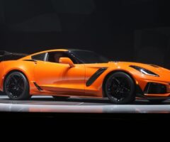 2019 Corvette ZR1 - MacMulkin Chevrolet