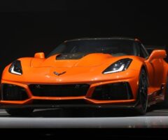 2019 Corvette ZR1 - MacMulkin Chevrolet